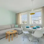Funkcjonalne Blisko Zamku Ksiazat Pomorskich W Szczecinie By Renters アパート シュチェチン