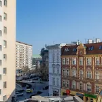 Funkcjonalne Blisko Zamku Ksiazat Pomorskich W Szczecinie By Renters アパート シュチェチン