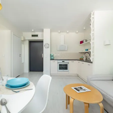 Funkcjonalne Blisko Zamku Ksiazat Pomorskich W Szczecinie By Renters *
