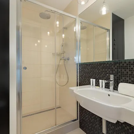 Funkcjonalne Blisko Zamku Ksiazat Pomorskich W Szczecinie By Renters Διαμέρισμα Στσέτσιν