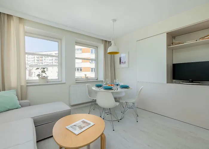 Funkcjonalne Blisko Zamku Książąt Pomorskich W Szczecinie By Renters *