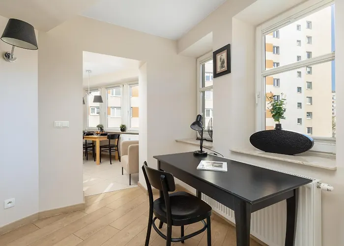 Funkcjonalne Blisko Zamku Książąt Pomorskich W Szczecinie By Renters *