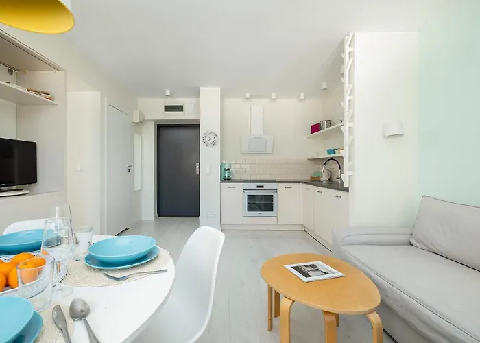 Funkcjonalne Blisko Zamku Ksiazat Pomorskich W Szczecinie By Renters *