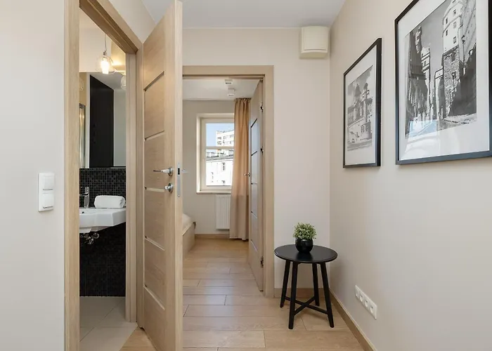 Funkcjonalne Blisko Zamku Ksiazat Pomorskich W Szczecinie By Renters Lejlighed Stettin