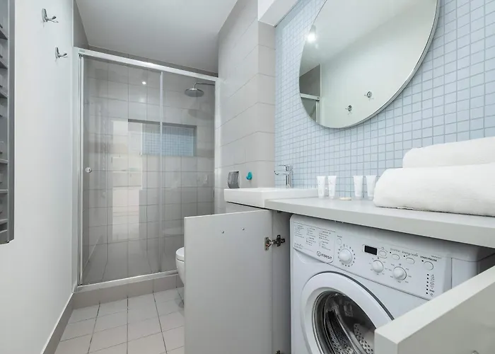 Funkcjonalne Blisko Zamku Książąt Pomorskich W Szczecinie By Renters Apartament