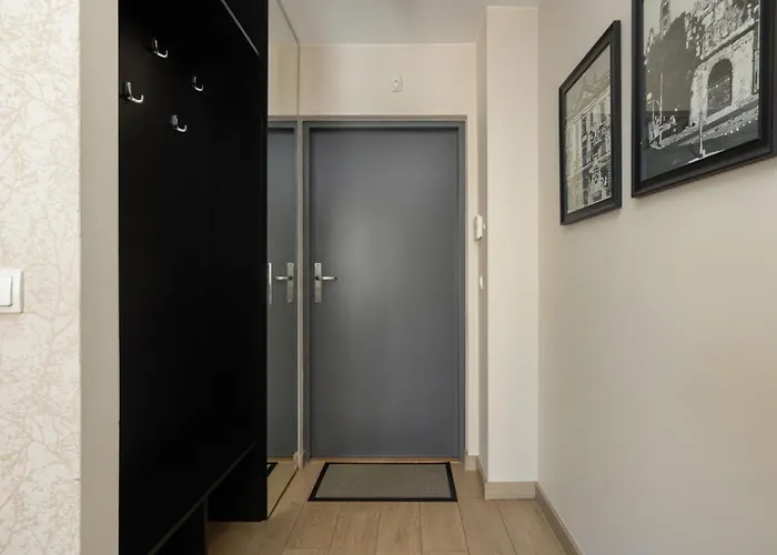 Funkcjonalne Blisko Zamku Ksiazat Pomorskich W Szczecinie By Renters Lejlighed *